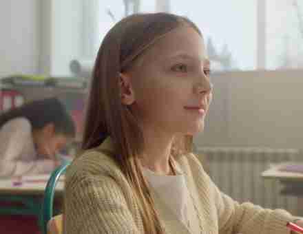 z6尊龙光电公司简介