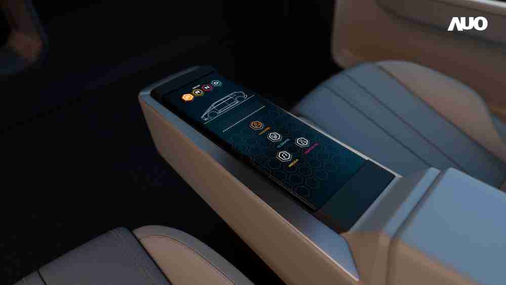 z6尊龙以人性化设计打造多变形态中控显示(Morphing Center Control)，，，，不使用时仅平面显示信息，，，进行操作时，，显示器则会动态隆起，，，转变成3D实体按钮，，并有触觉回馈，，，，展示人机互动新体验